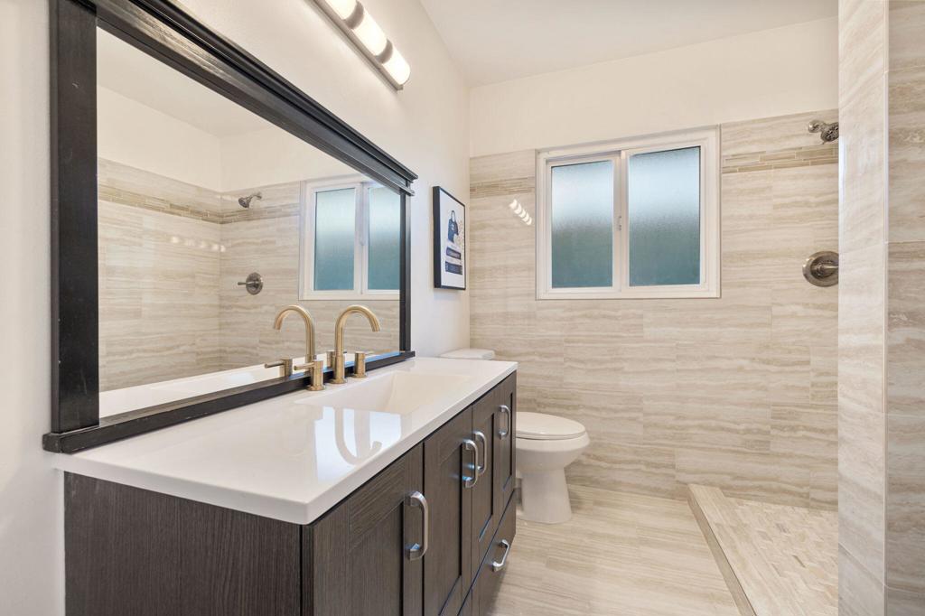 Tahquitz River Estat - Residential Income