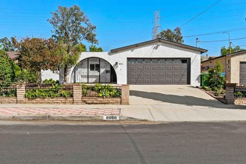 Photo of 8066 Teesdale Ave Ave, North Hollywood, CA 91605 (MLS # 250042541SD) Photo of 8066 Teesdale Ave Ave, North Hollywood, CA 91605 (MLS # 250042541SD)