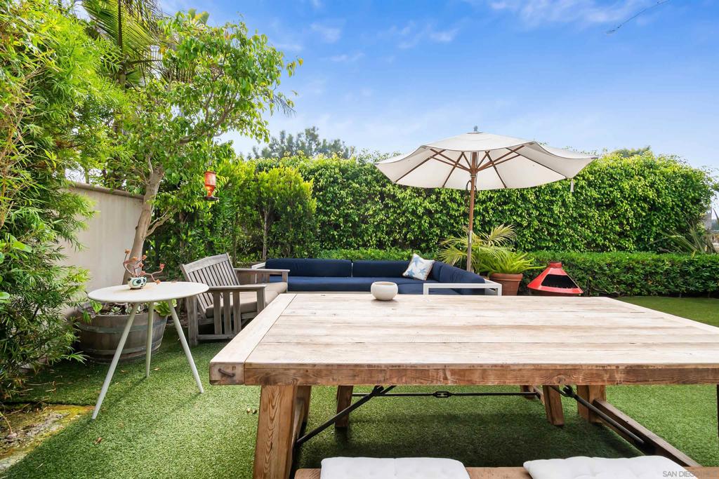 Del Mar - Residential