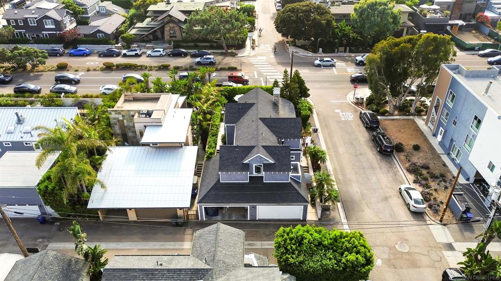 Del Mar - Residential