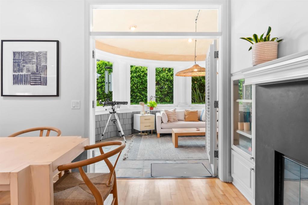 Del Mar - Residential