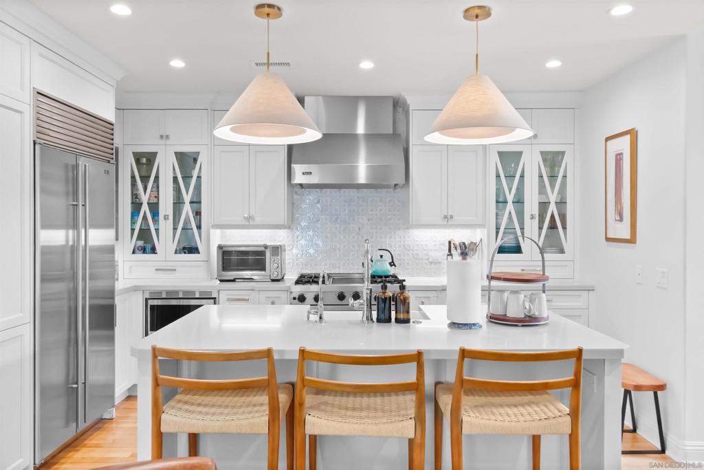 Del Mar - Residential