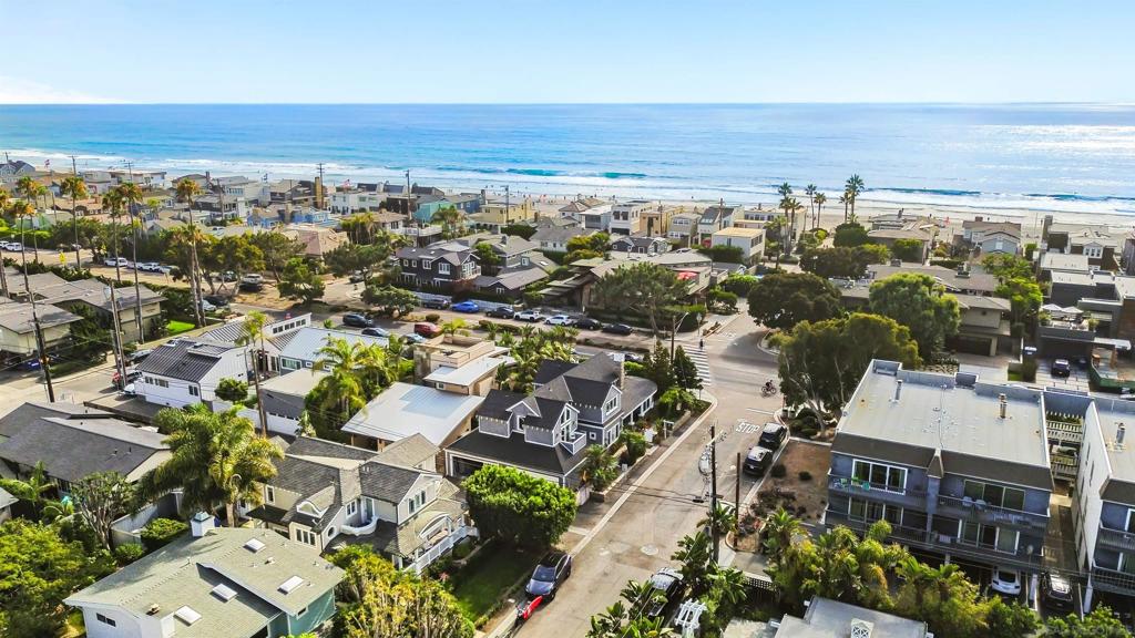 Del Mar - Residential