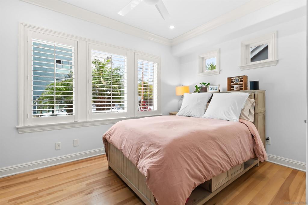 Del Mar - Residential
