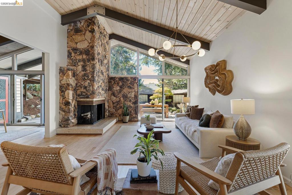 81 Elysian Fields DR