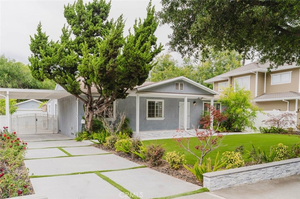 2417 E Dudley Street, Pasadena CA 91104