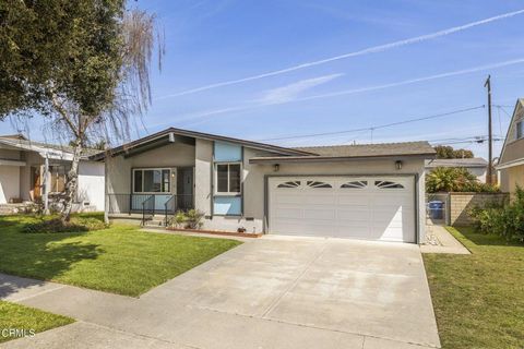 Tiny photo for 3131 Armada Drive, Ventura, CA 93003 (MLS # V1-34729)