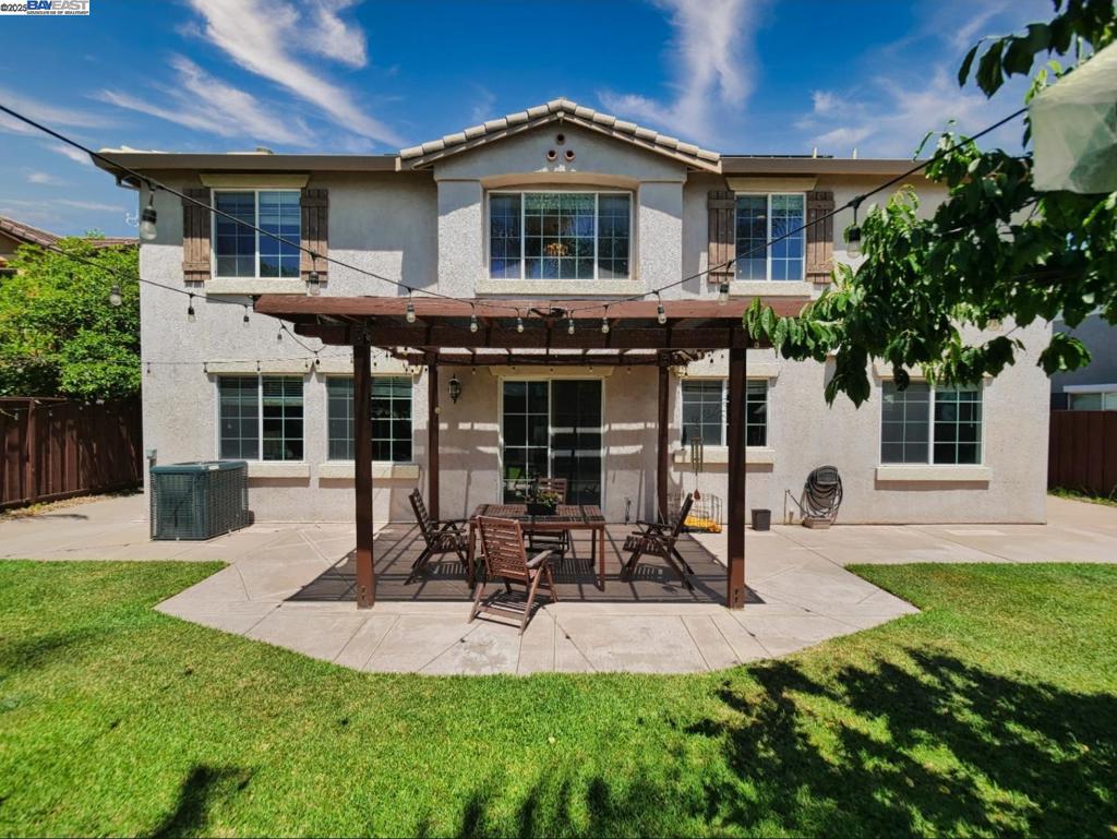 CENTRAL TRACY - Residential