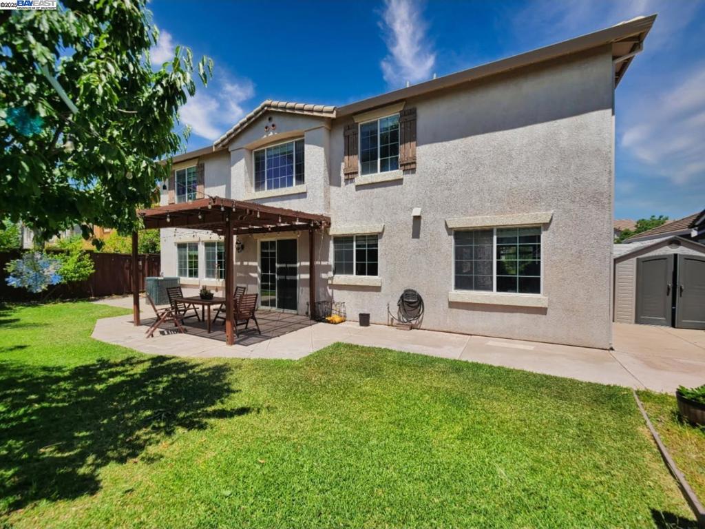 CENTRAL TRACY - Residential