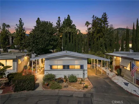 840 E Foothill Boulevard Unit 6, Azusa, CA 91702 - MLS#: IV26041820