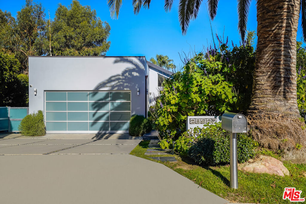 28927 W Beach Lane