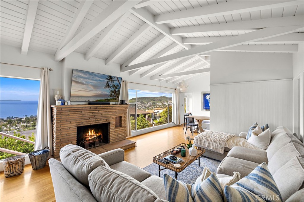 980 Canyon View Drive