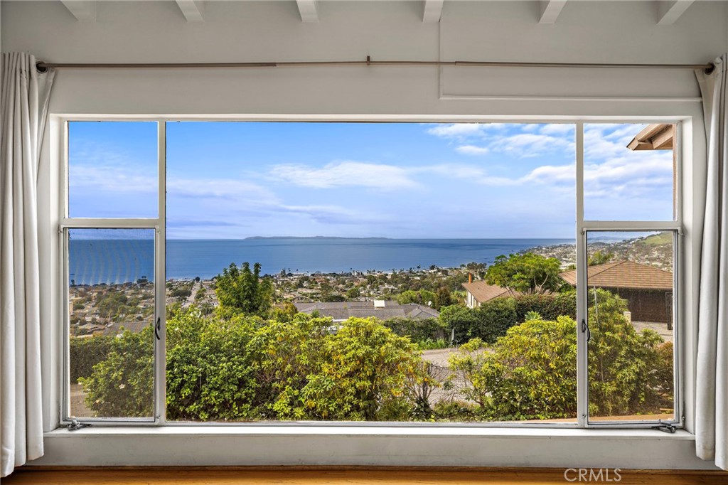 980 Canyon View Drive