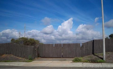 Photo of 945 E J St St, Chula Vista, CA 91910 (MLS # 250045899SD)