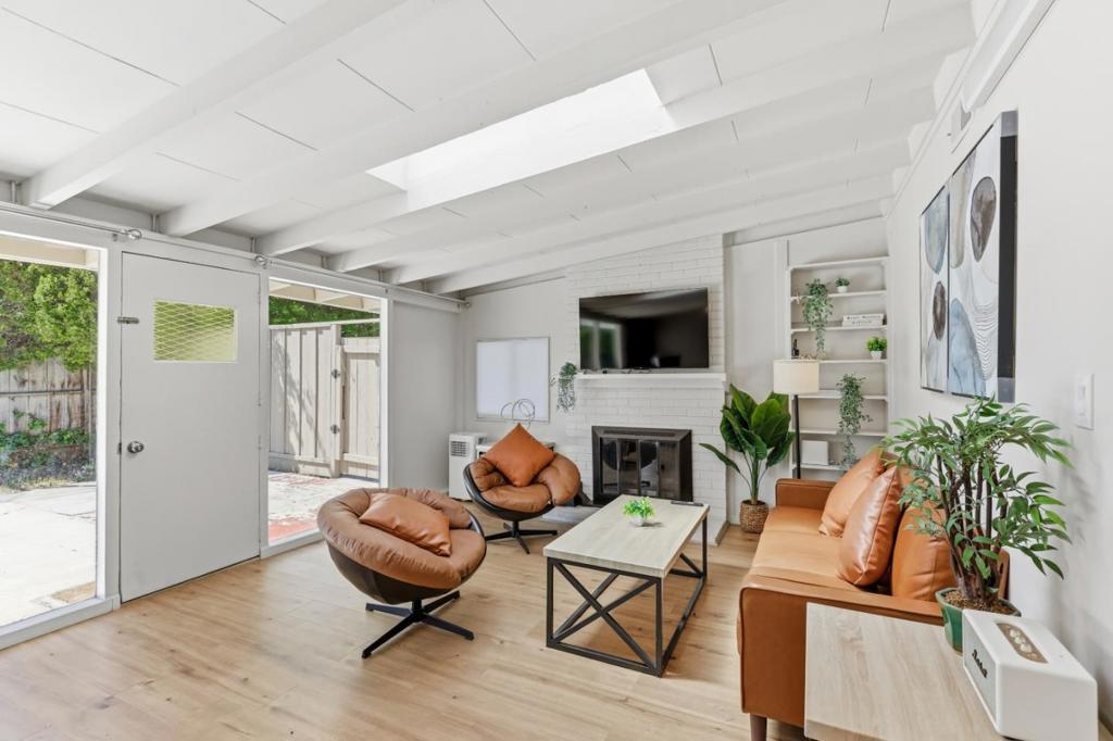 367 Fay Way, Mountain View CA 94043