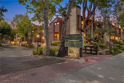 Photo of 21900 Marylee Street #257, Woodland Hills, CA 91367 (MLS # SR26094786)