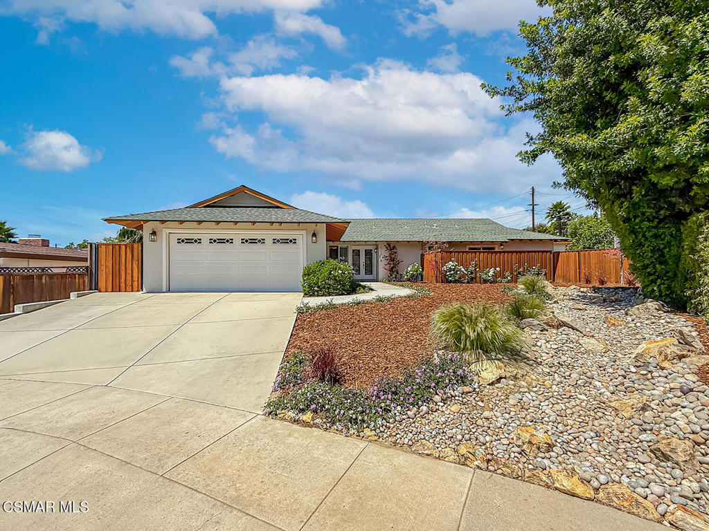 2153 Cook Circle