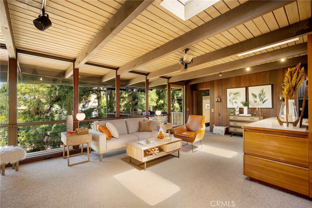 535 suncourt