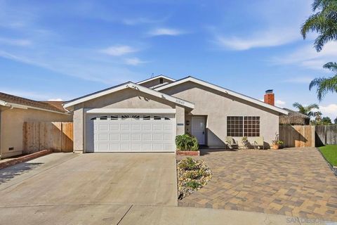 Photo of 10840 New Salem Pt Pt, San Diego, CA 92126 (MLS # 250042803SD)