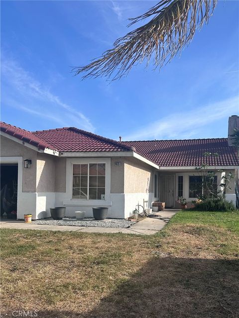 14035 Clover Court Fontana CA 92335