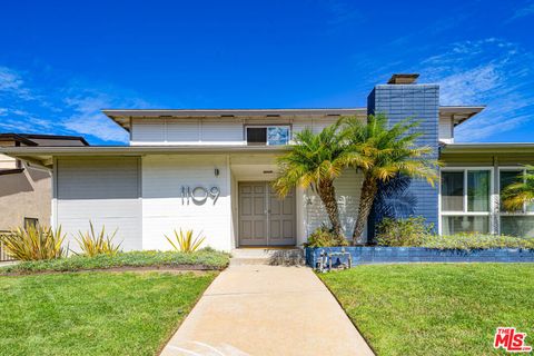 Photo of 1109 Barbara Street, Redondo Beach, CA 90277 (MLS # 25620449)