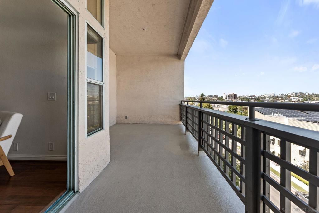 3790 Florida St AG07