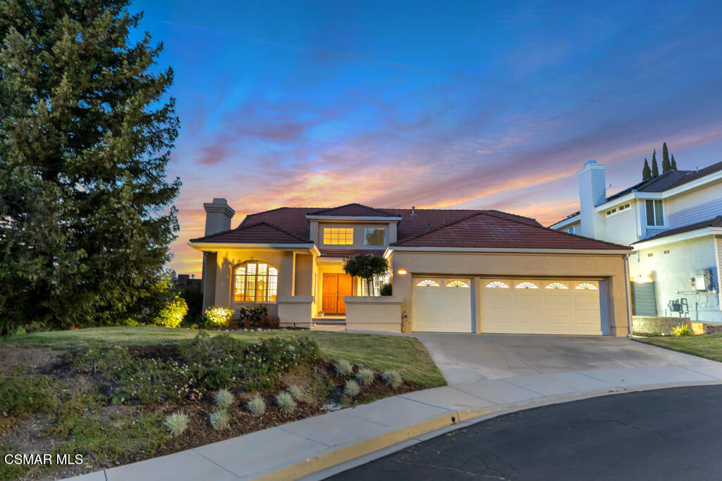 3900 Coral Crest Court