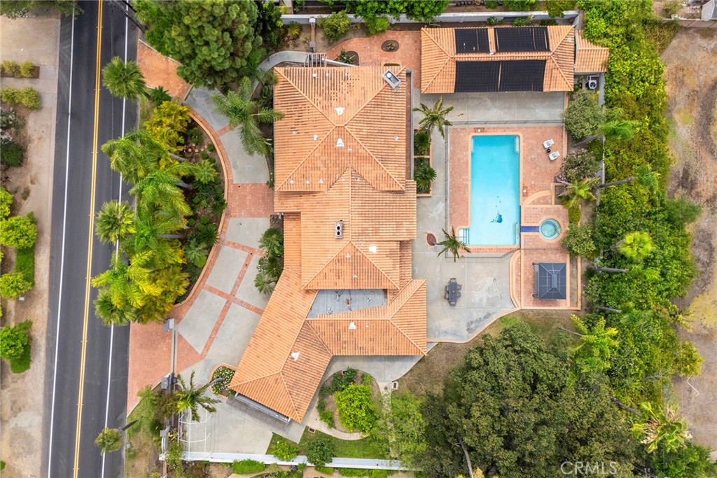 417 W Las Palmas Drive
