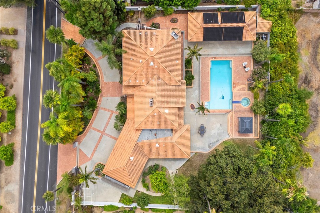 417 W Las Palmas Drive