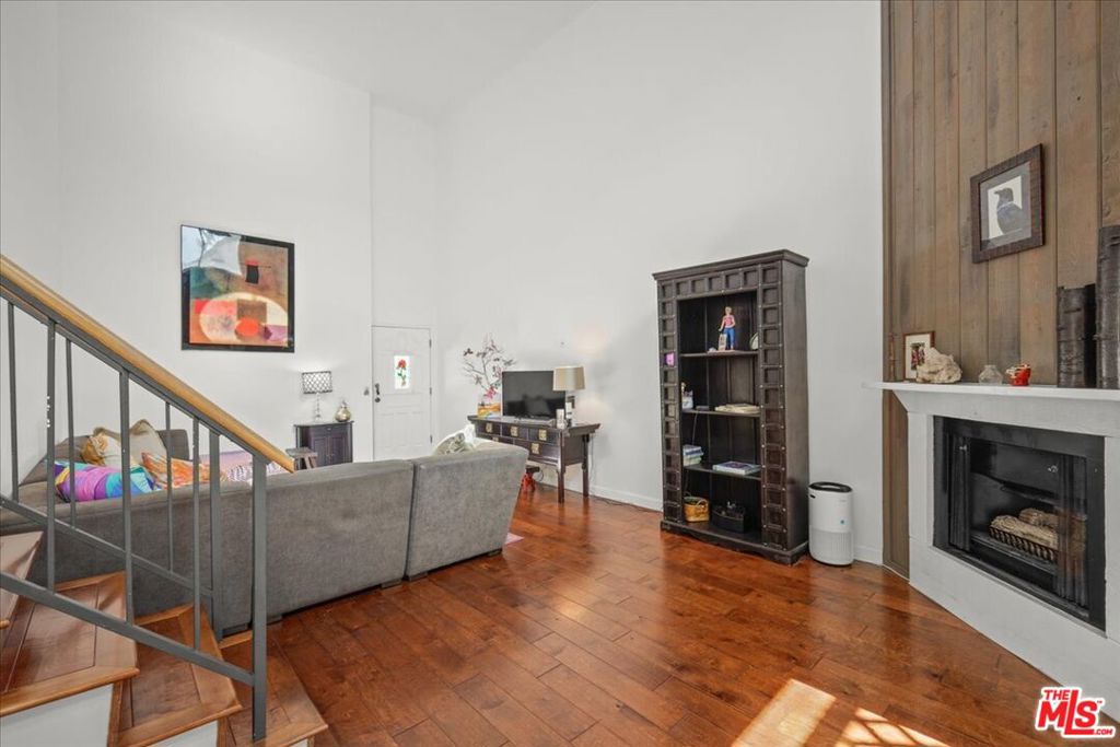 12938 Valleyheart Drive 11