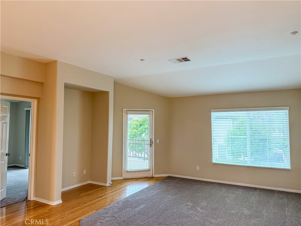25176 Crest Haven 2