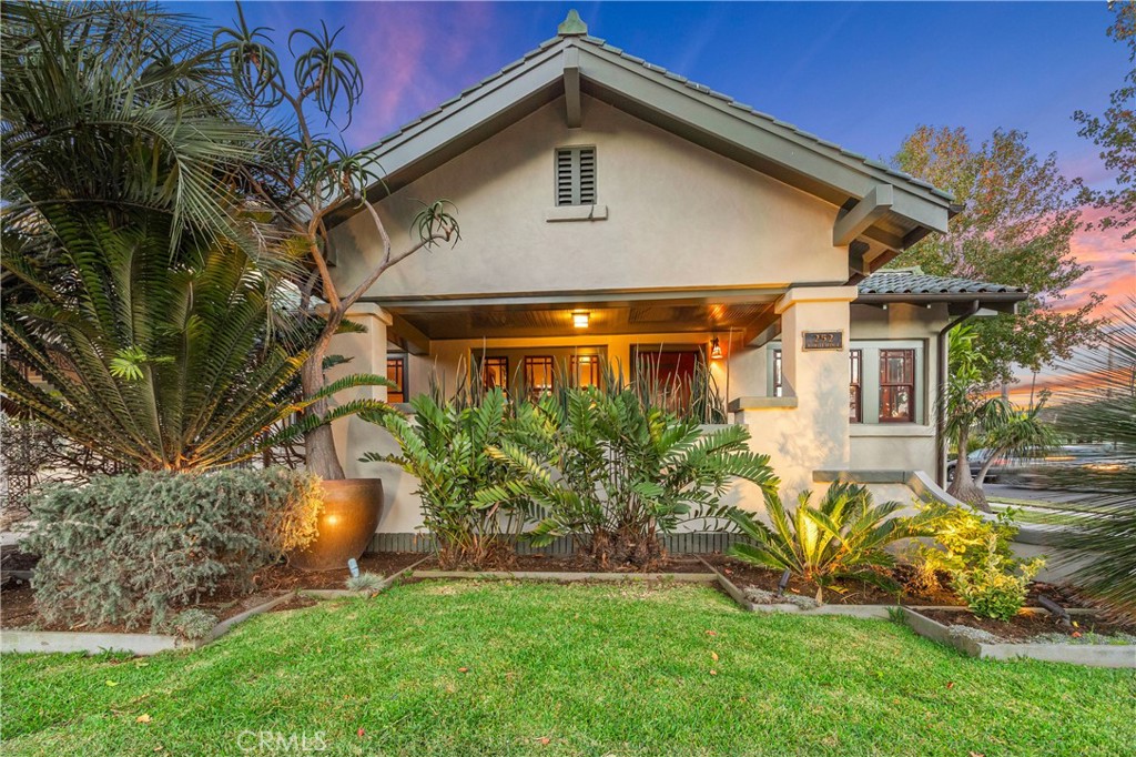 252 Roswell Avenue