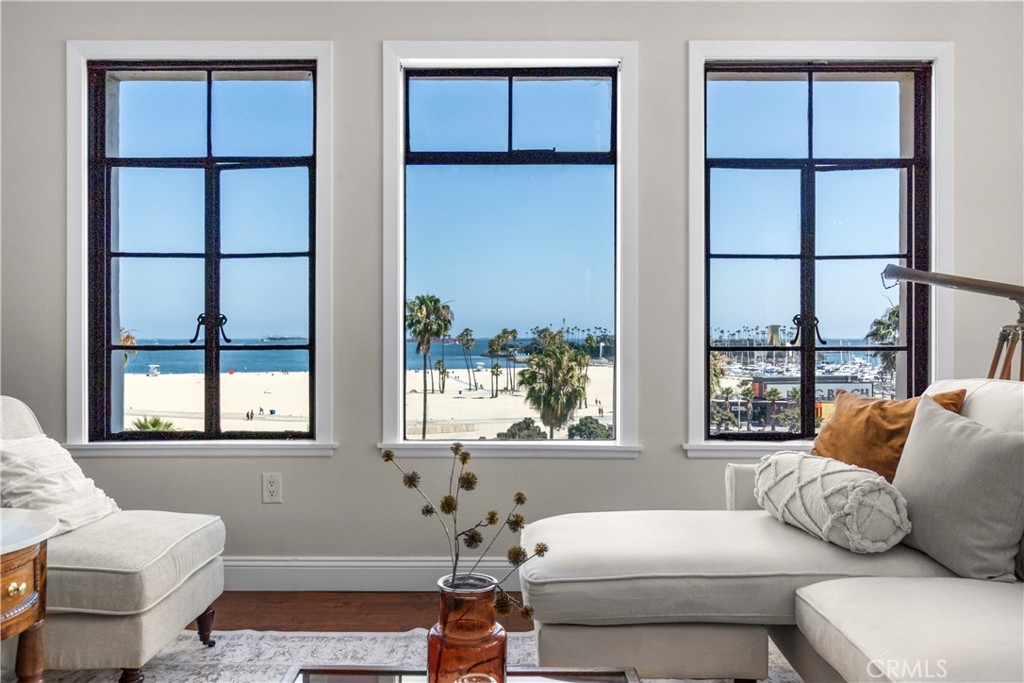 800 E Ocean Boulevard 201