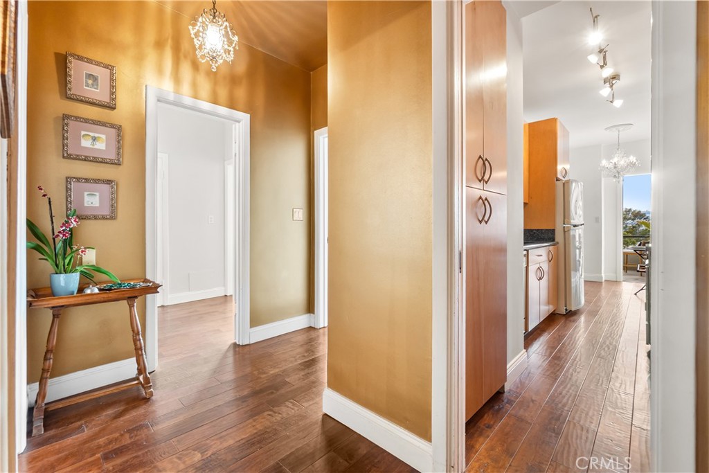 800 E Ocean Boulevard 201