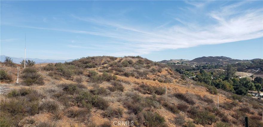 This is a great opportunity for your dream home or for future investment. Offering 2 contiguous lots in the growing city of Wildomar, in Riverside County. Located near the 15 and 215 Freeway. The topography varies from flat to gently rolling, offering scenic views and city lights!! Buyer and Buyer's Agent to do their own due diligence.