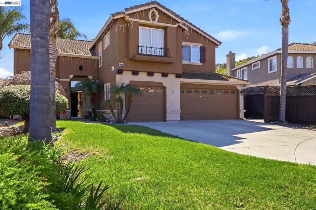 Photo of 9740 Linnet Ct, Gilroy, CA 95020 (MLS # 41127171)
