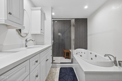 Tiny photo for 3746 Dunkirk Drive, Oxnard, CA 93035 (MLS # V1-34162)