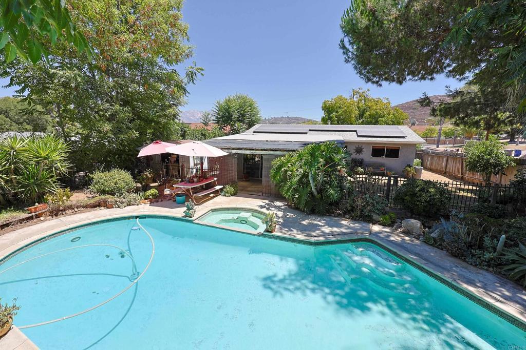 9616 PETITE LANE
