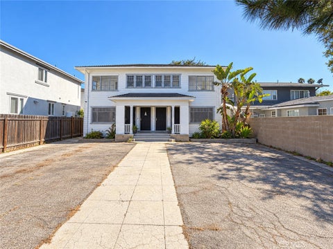 Photo of 1306 W Martin Luther King Jr BLVD, Los Angeles, CA 90037 (MLS # DW26192449)