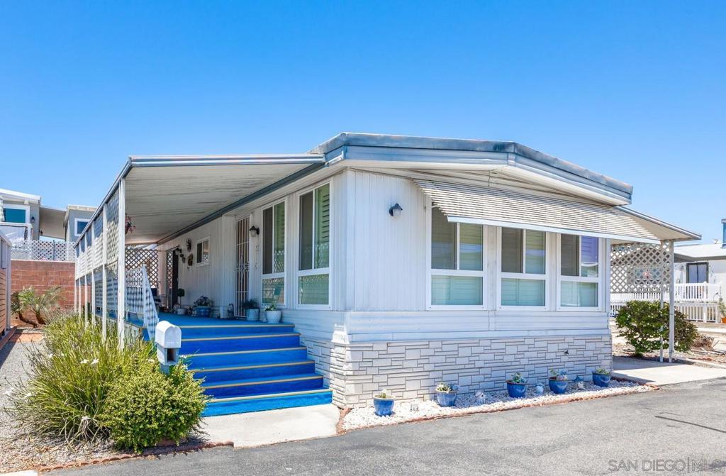 37 Havenview Ln