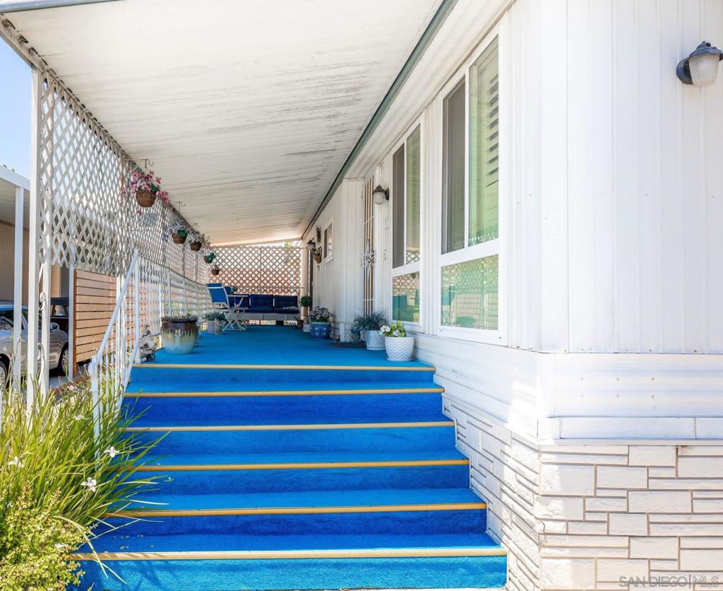 37 Havenview Ln