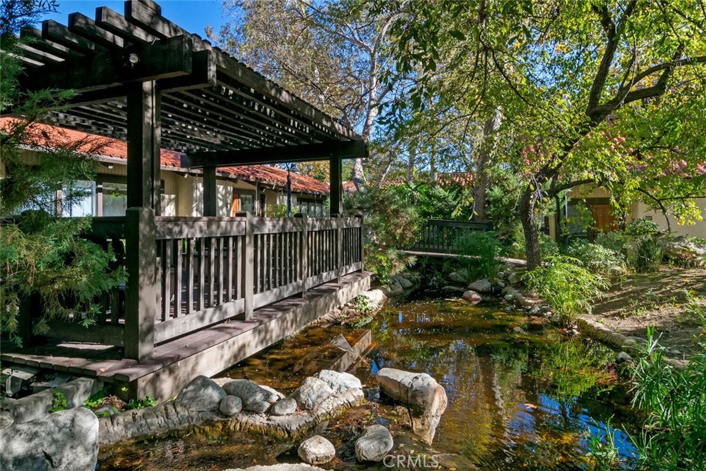 23501 Park Sorrento 211