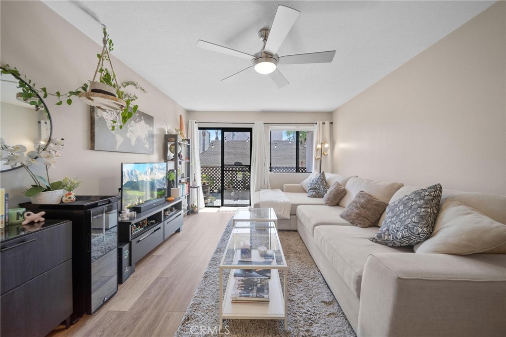1140 Pacific Avenue 10