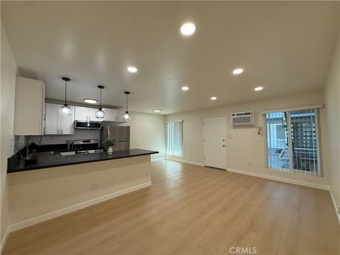 Photo of 5611 Fulcher Avenue #3, North Hollywood, CA 91601 (MLS # SR26084514)