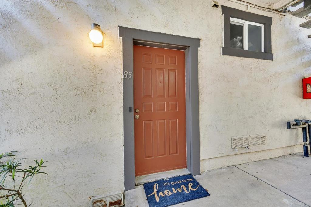 Properties 1 3550 Carter Drive 85