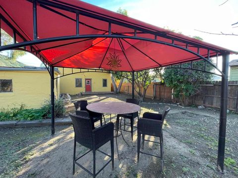 Tiny photo for 121 E Warner St St, Ventura, CA 93001 (MLS # NDP2600298)