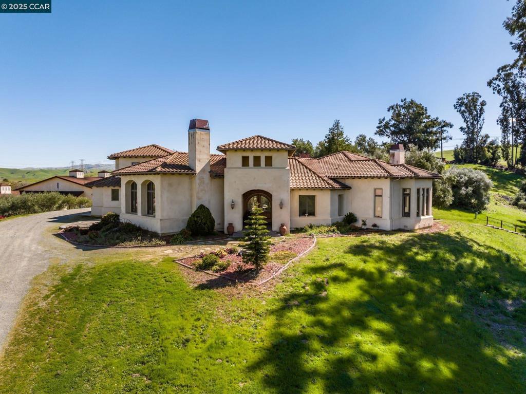 RUBY HILL VINEYA - Residential