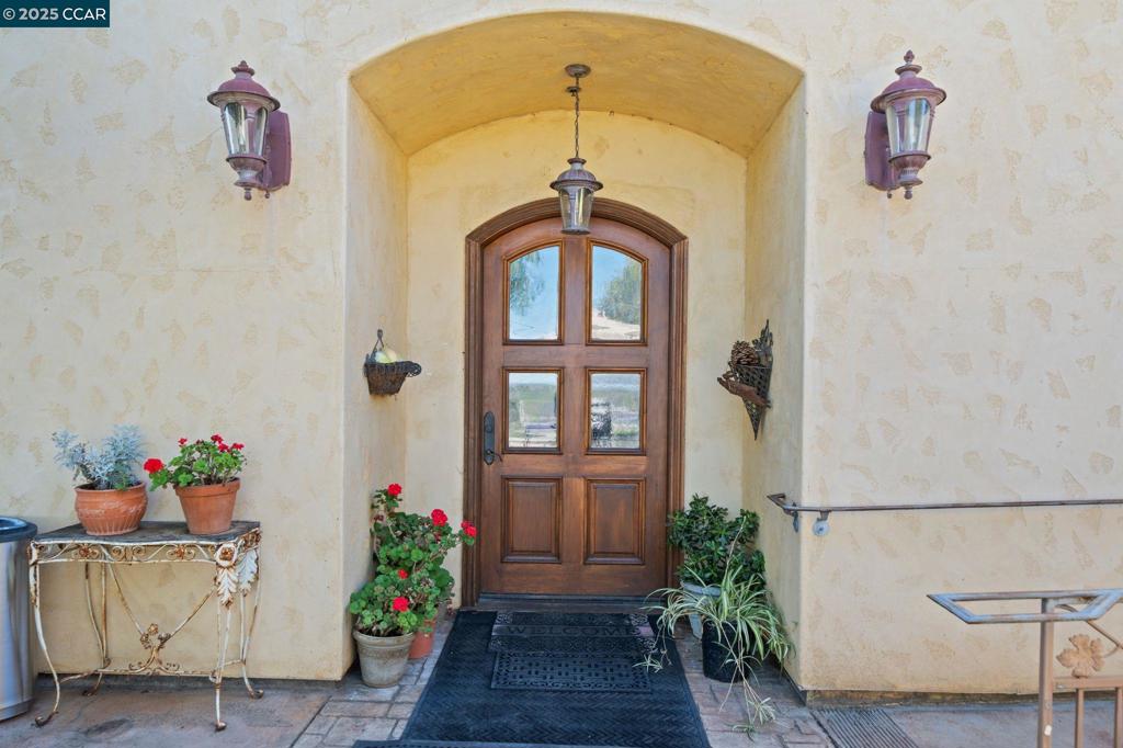 RUBY HILL VINEYA - Residential