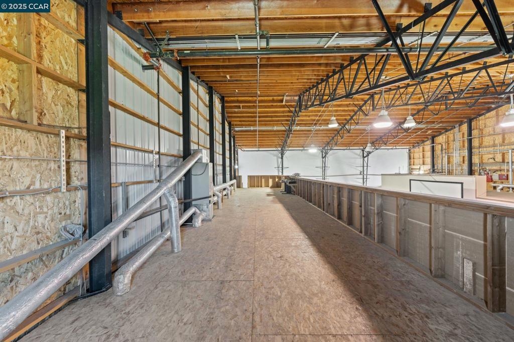 RUBY HILL VINEYA - Residential