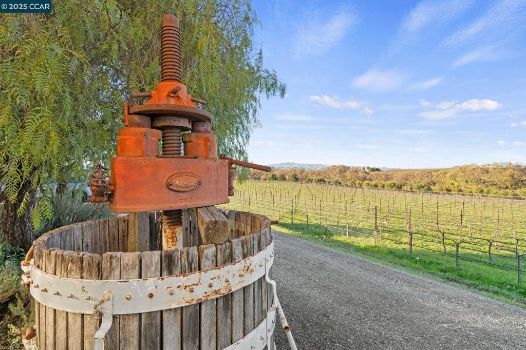 RUBY HILL VINEYA - Residential